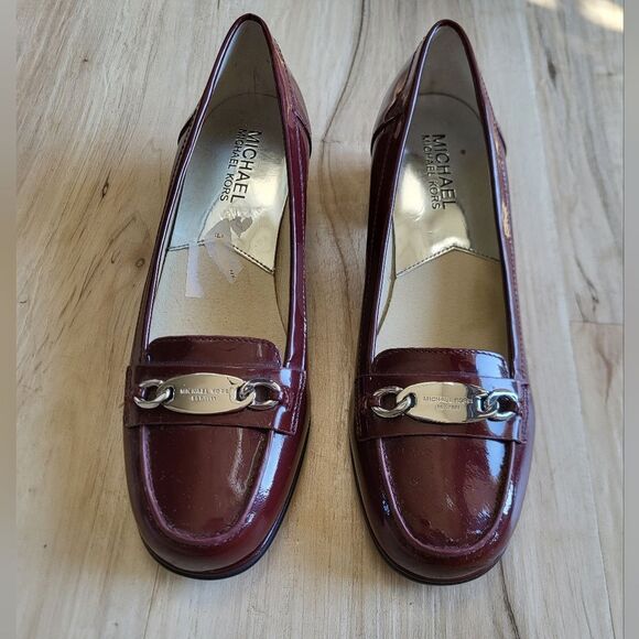 Michael Kors Lainey Merlot Patent Leather Block Heel Loafers Moccasin Size 6M - Picture 1 of 11